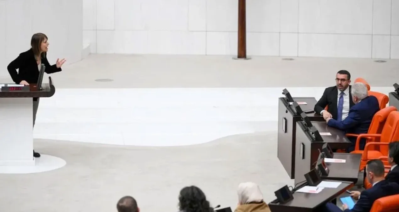 Meclis’te DEM ve AKP Vekilleri Arasındaki Tartışma Gündem Oldu