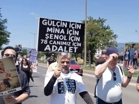 Boludan ankaraya 78 can icin adalet yuruyusu bakanlik yetkilileri yargilanmali onlarin yanina birakmayacagiz CVecACdk