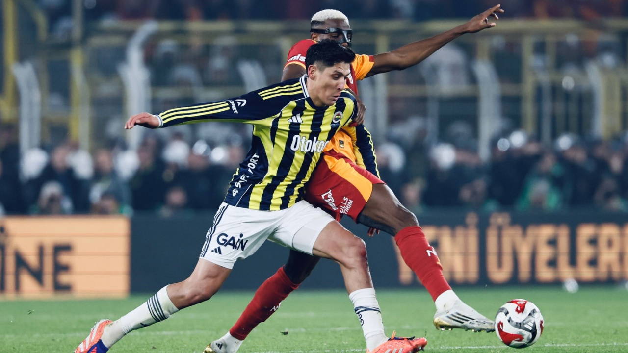 Edson alvareze surpriz talip iwFxYHqh