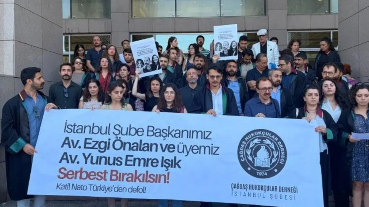 Nato operasyonunda tutuklanan avukatlar icin basin aciklamasi yapilacak hukuk orgutlerinden caglayan cagrisi bxrIcP5k